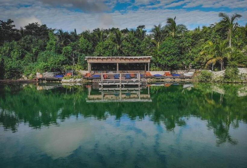 هتل Wakax Hacienda  Cenote & Boutique