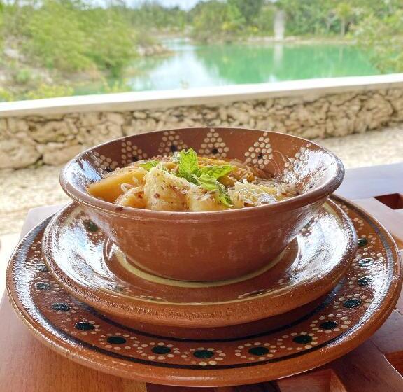 هتل Wakax Hacienda  Cenote & Boutique