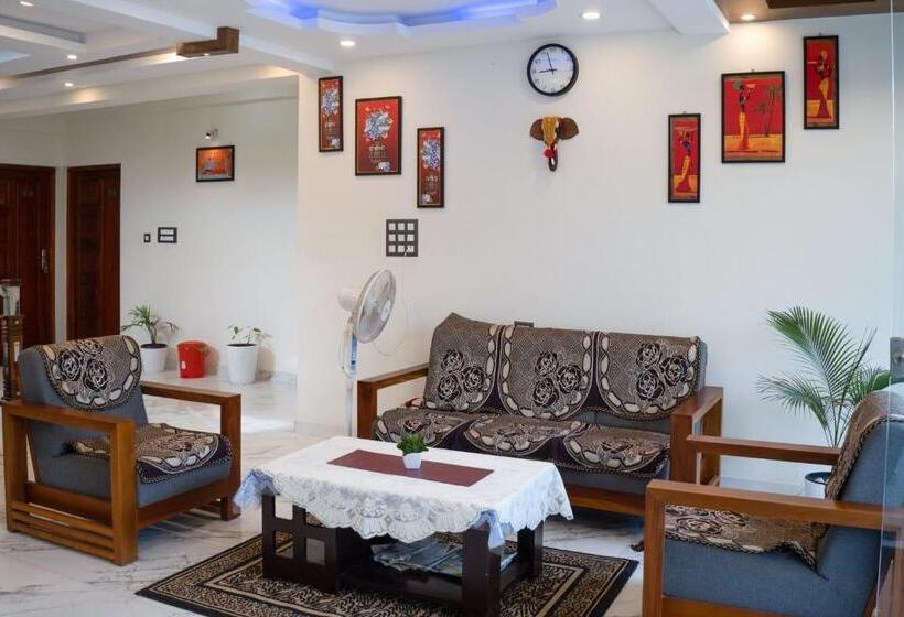 בית מלון כפרי White House Residency