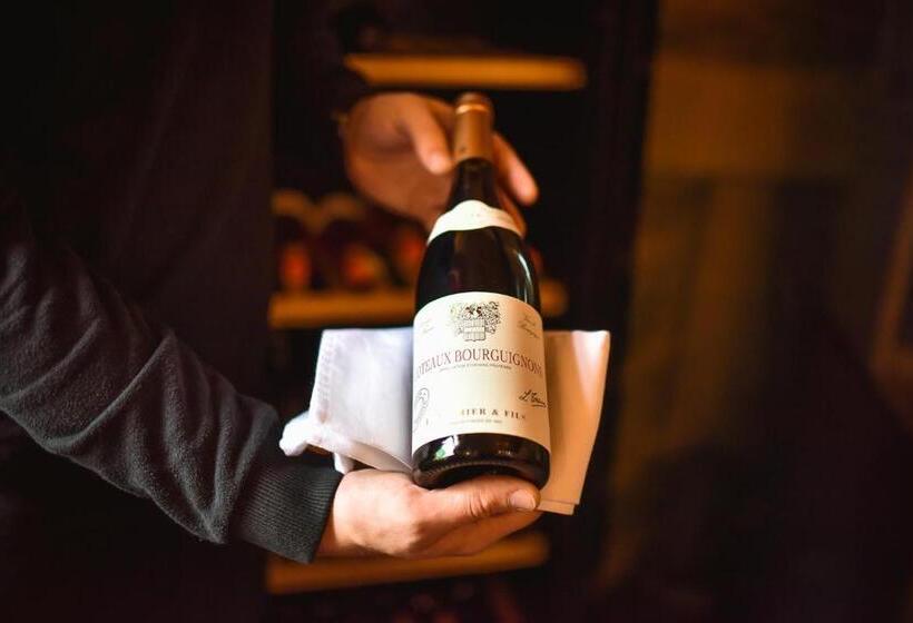 فندق Zámek Kamenný Dvůr