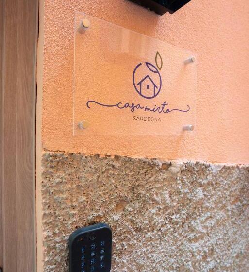 פנסיון Casa Mirto