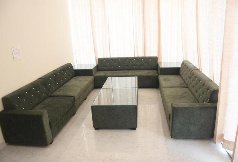 펜션 Guru Kripa Garden