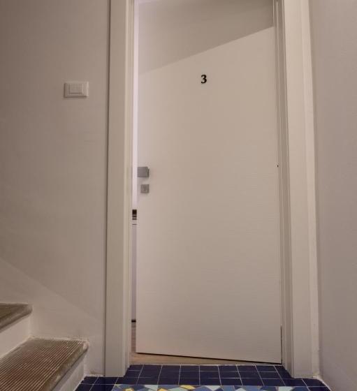 Пансион Home Alba Rooms