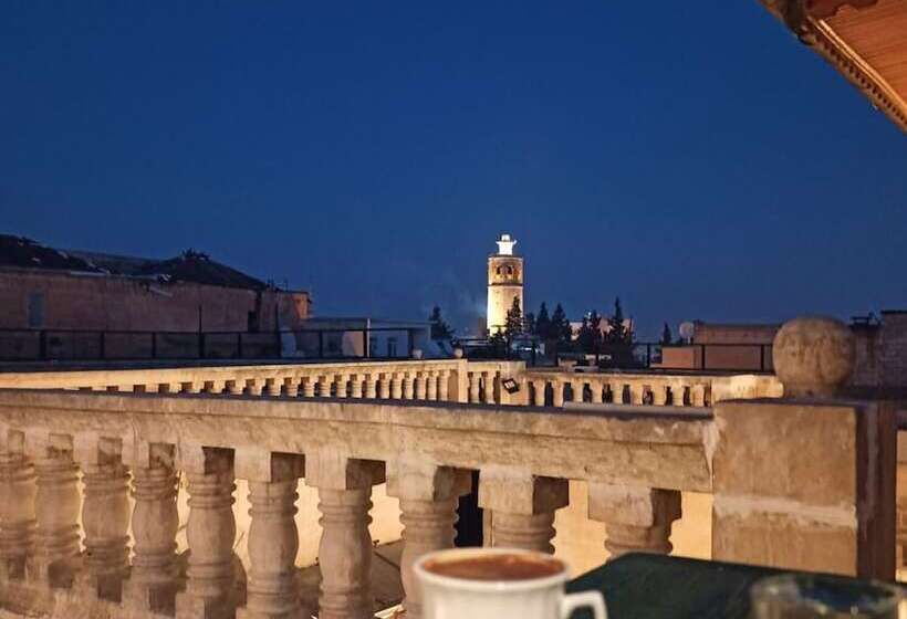 پانسیون Joselin