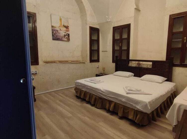 پانسیون Joselin