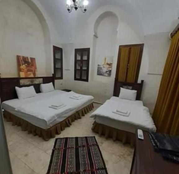 پانسیون Joselin