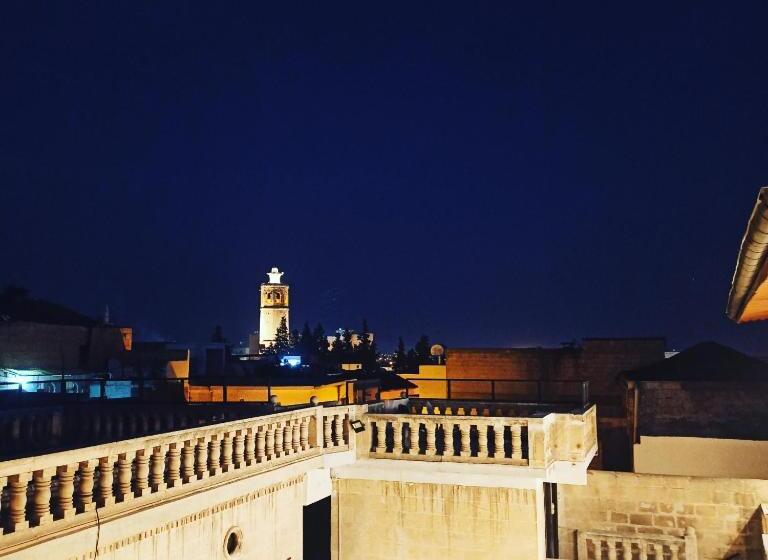 پانسیون Joselin