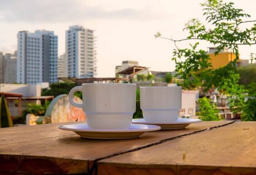 פנסיון La Puerta Azul