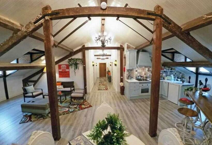 膳宿费 Open Door Loft