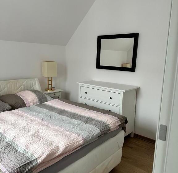 פנסיון Penzion Apidae