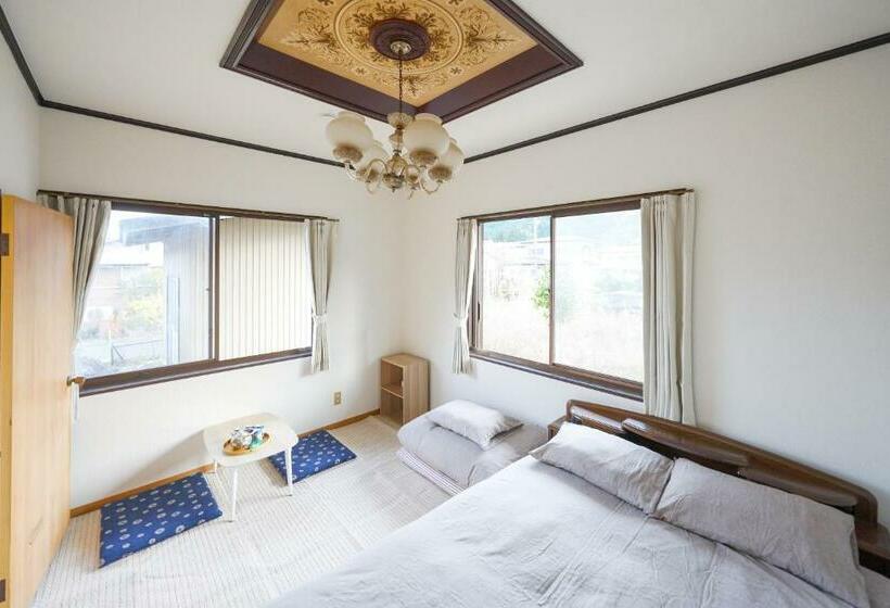 פנסיון Second House Nikko