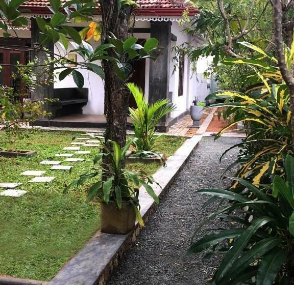 펜션 Triple Edge Villa