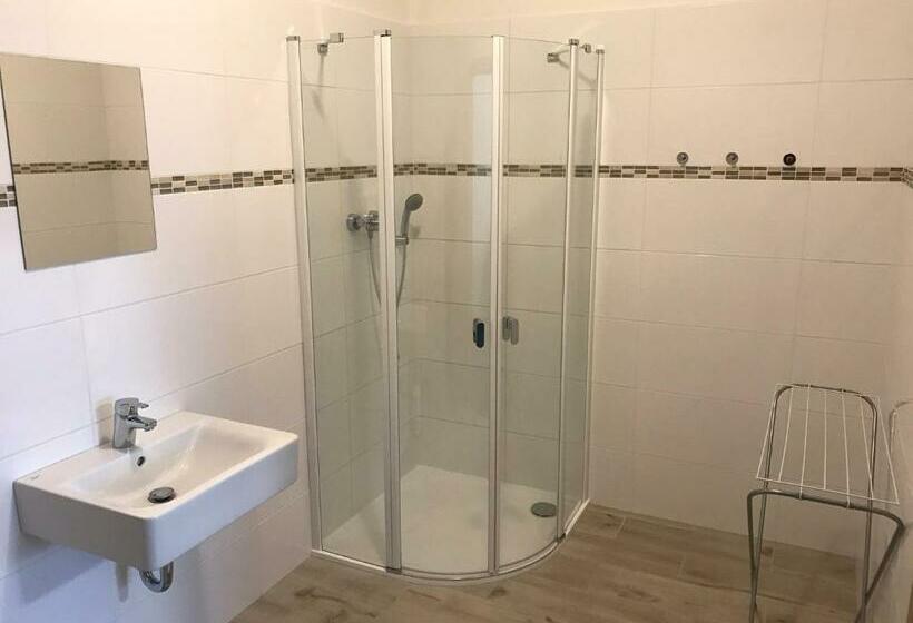 פנסיון U Jeřába   Komplex C