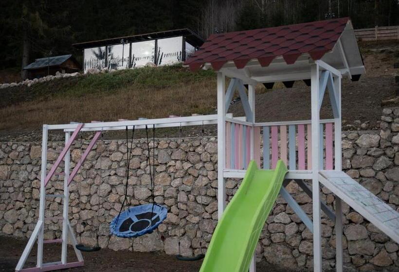 펜션 Resort Valea Tătarilor