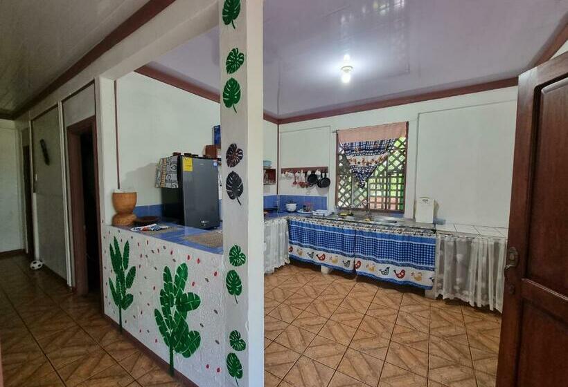 Пансион Wildlife Tortuguero