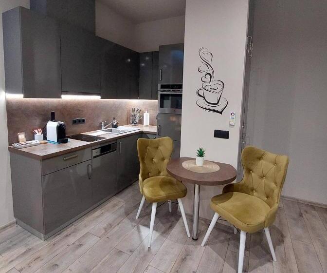 Silver Dawn Apartments