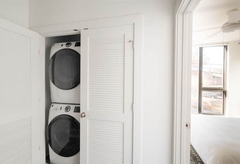 The Grove By Avantstay