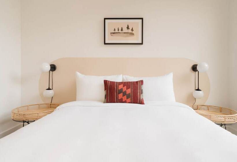 The Grove By Avantstay