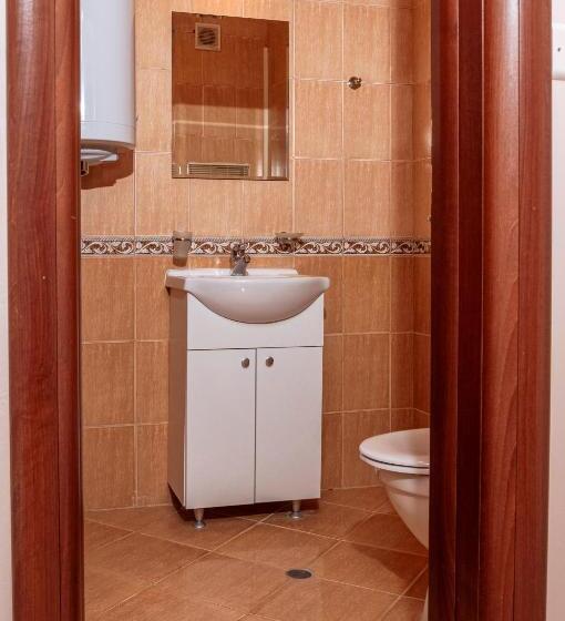 Stand Art апартамент , смолянски езера