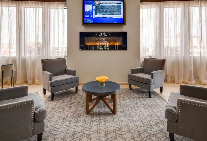 Best Western St. Louis Airport North Hotel & Suites