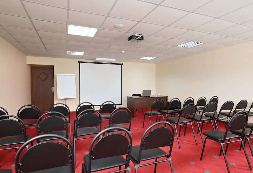 Business Hotel Kontinent