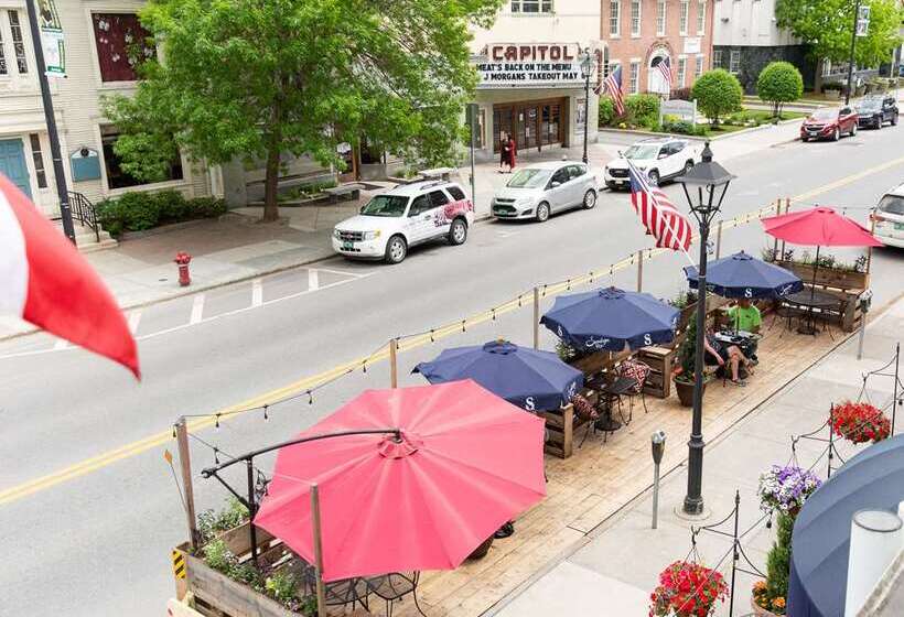 Capitol Plaza Hotel Montpelier Tapestry Collection By Hilton