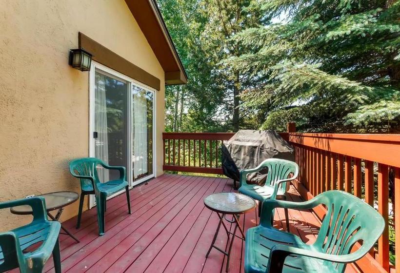 Cascades Townhomes By Steamboat Resorts