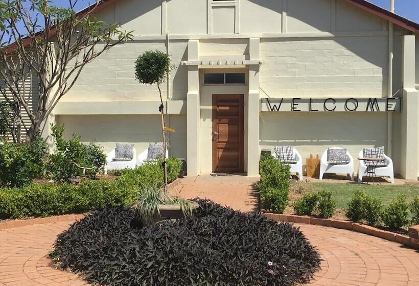 Club Boutique Hotel Cunnamulla
