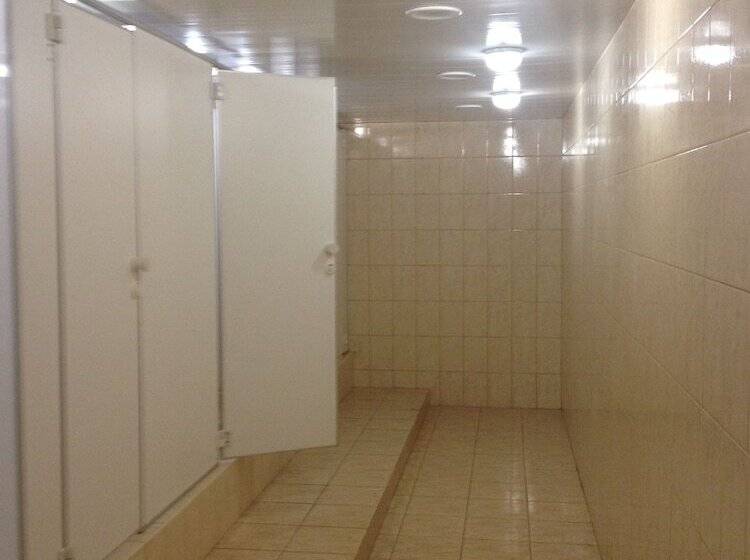 Express Hotel & Hostel