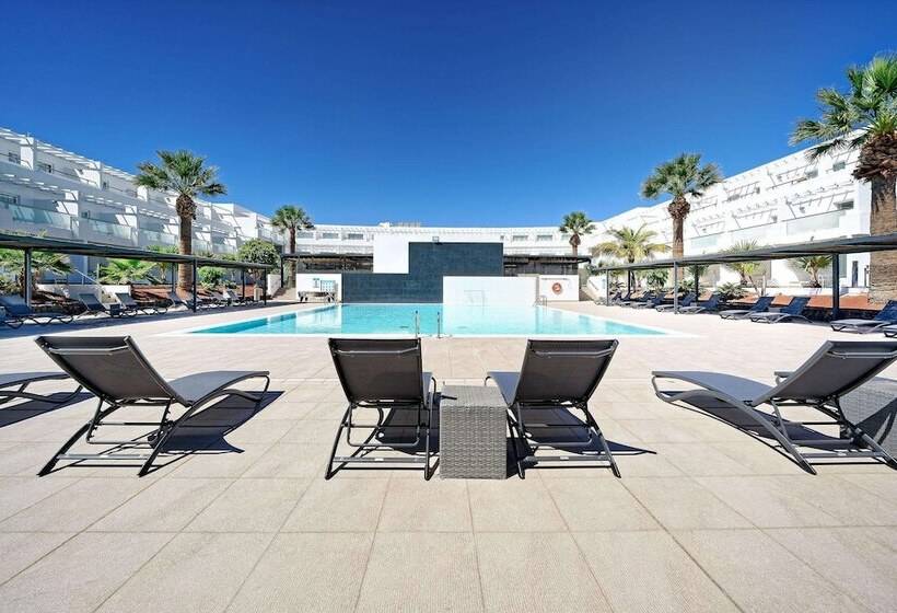 Отель Aequora Lanzarote Suites