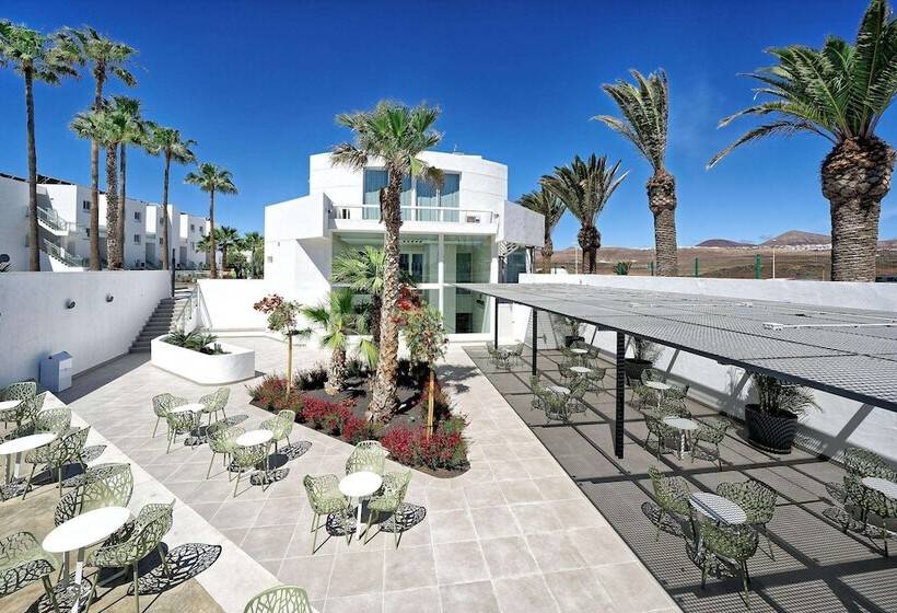Отель Aequora Lanzarote Suites