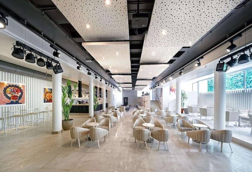 Отель Aequora Lanzarote Suites