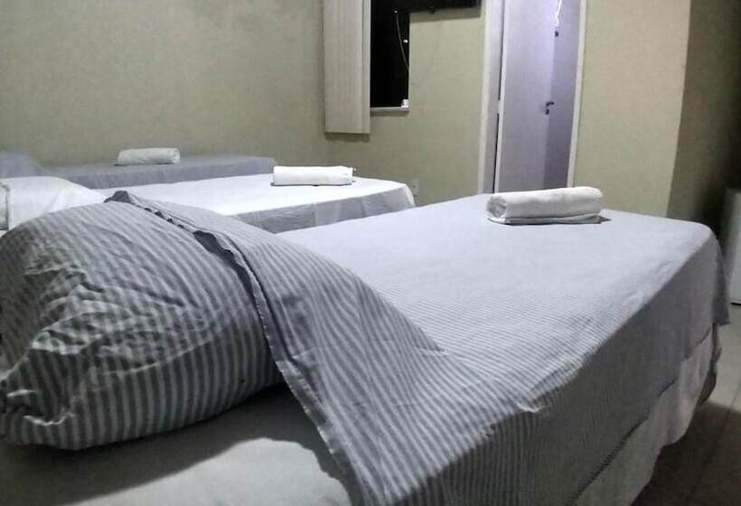 ホテル Aracaju Express