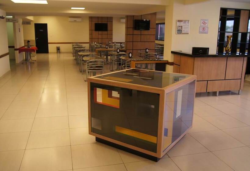 בית מלון כפרי Astro