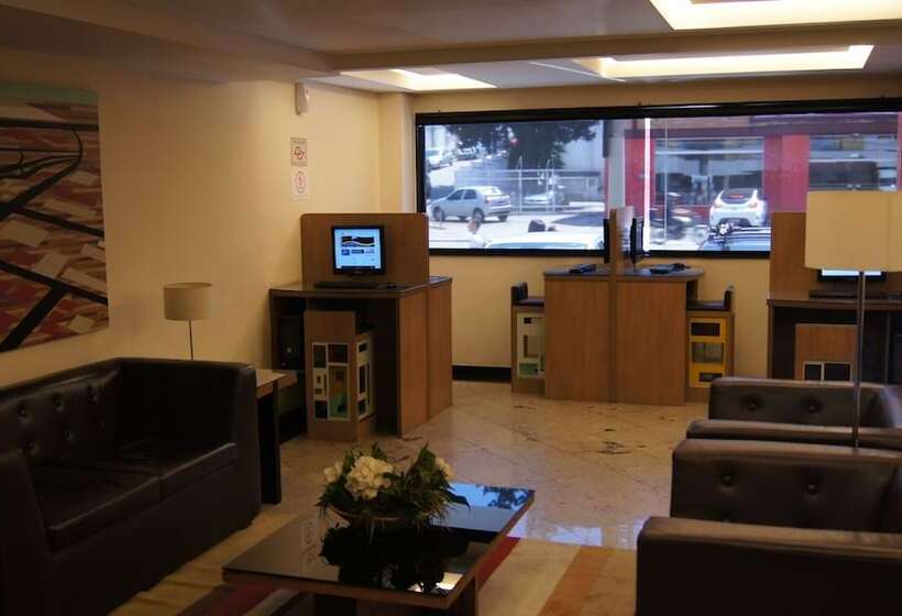 בית מלון כפרי Astro