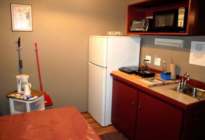 ホテル Auberge Internationale La Vieille école