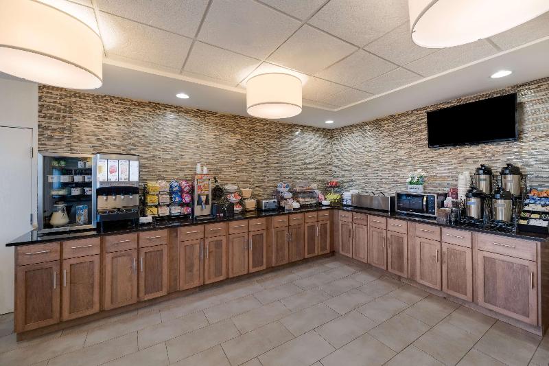 فندق Best Western North Bryant Inn