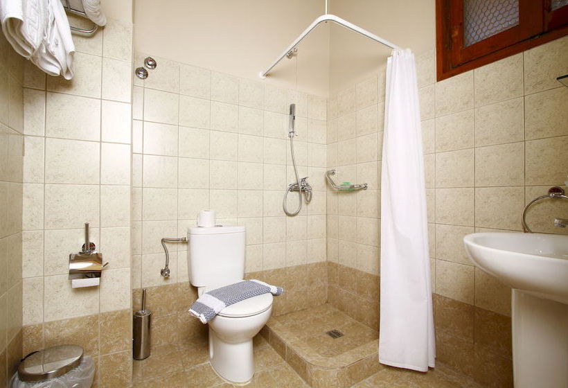 Отель Bintzan Inn