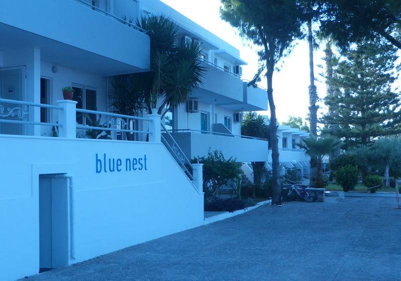 فندق Blue Nest