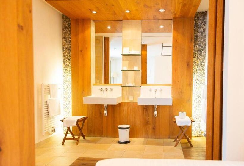 בית מלון כפרי Brauhaus Breznik