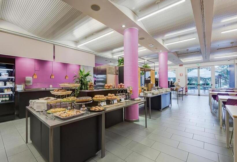 هتل Camplus Turro Casa Per Ferie