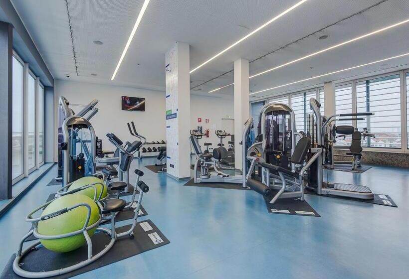 هتل Camplus Turro Casa Per Ferie