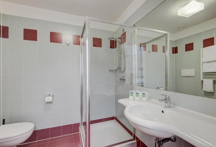 هتل Camplus Turro Casa Per Ferie