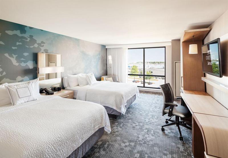 ホテル Courtyard By Marriott Portland Downtown/waterfront