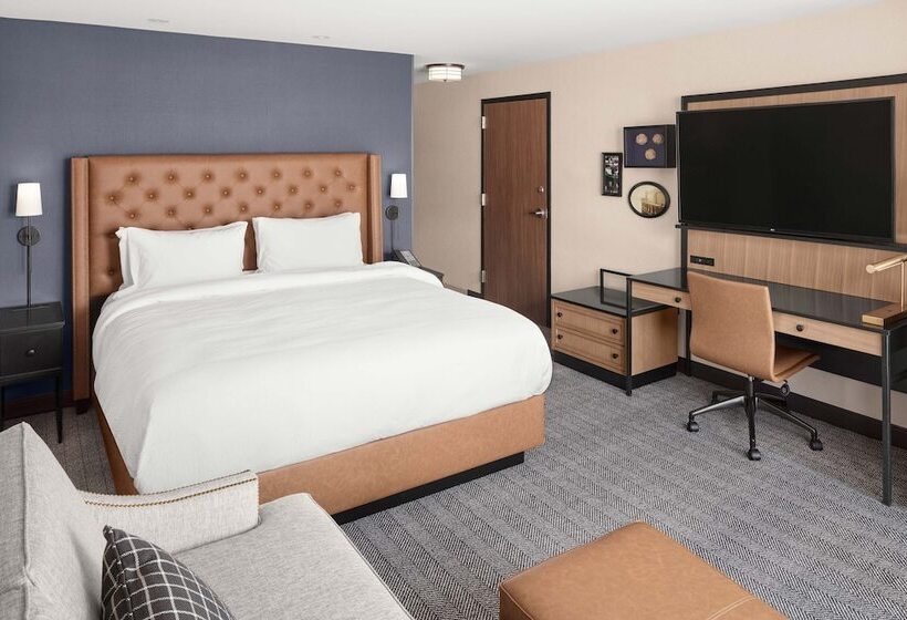 ホテル Courtyard By Marriott Portland Downtown/waterfront