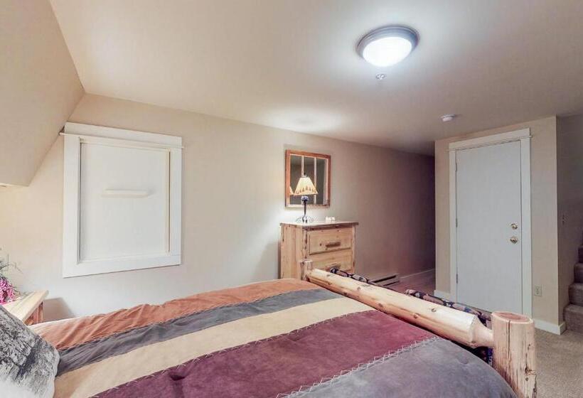 هتل Crail Creek 607