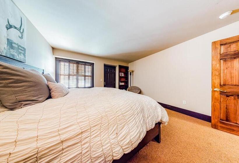 בית מלון כפרי Crail Creek 607