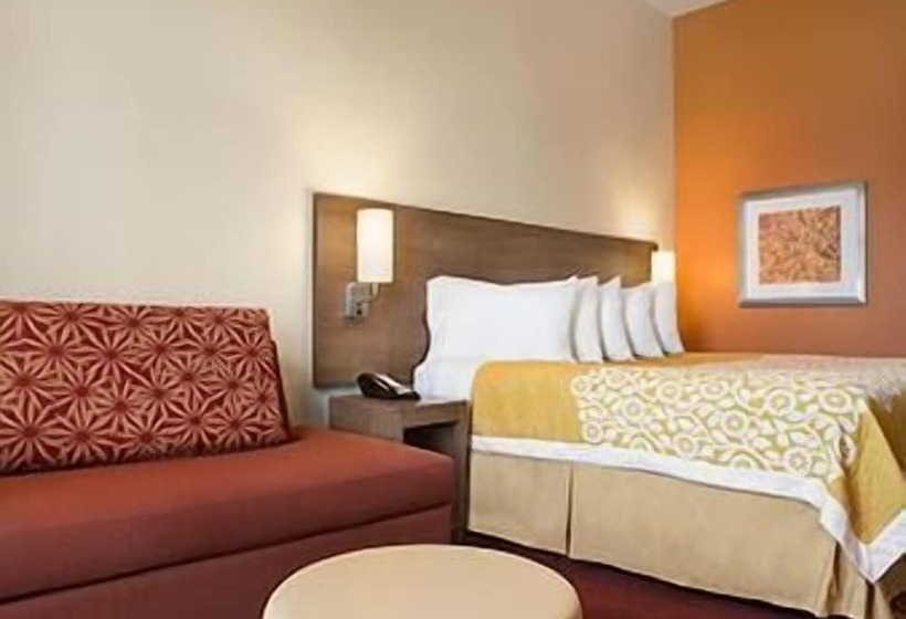 호텔 Days Inn & Suites By Wyndham Caldwell