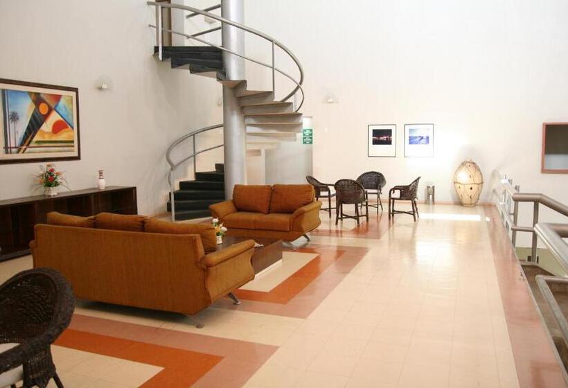 בית מלון כפרי Delta