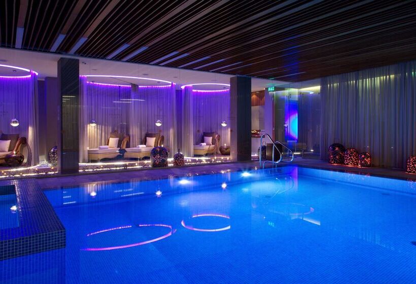 Doubletree By Hilton Hotel Moscow Marina